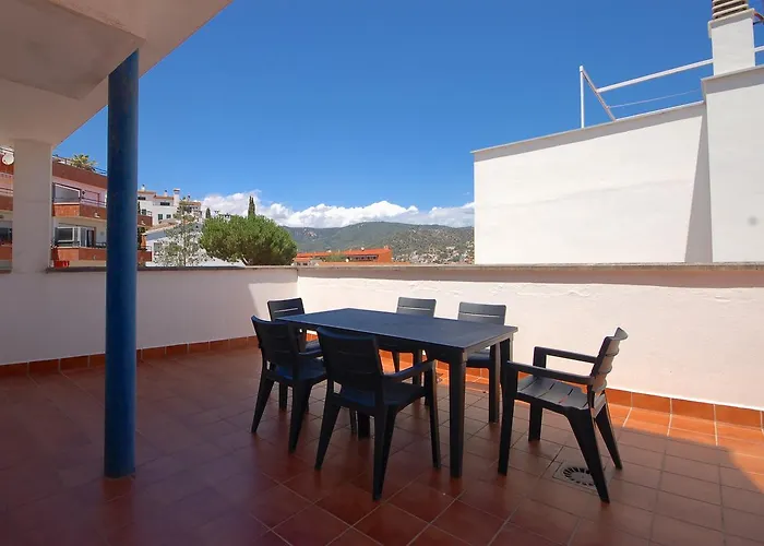 Lets Holidays Big Terrace House And 2 Parking Tossa de Mar