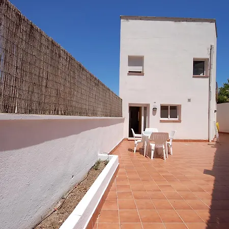 Lets Holidays Big Terrace House And 2 Parking * トッサ・デ・マール