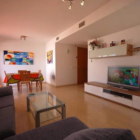 Lets Holidays Big Terrace House And 2 Parking * トッサ・デ・マール