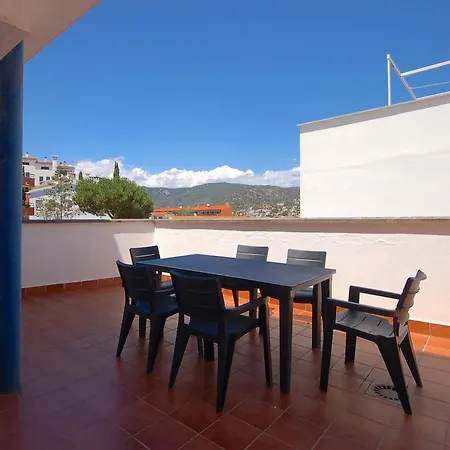 Lets Holidays Big Terrace House And 2 Parking توسا ذي مار